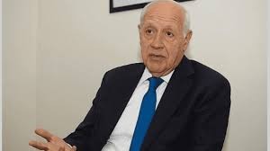 Lavagna: "Cuánto ombliguismo de gente con demasiadas ambiciones e intereses" | Política