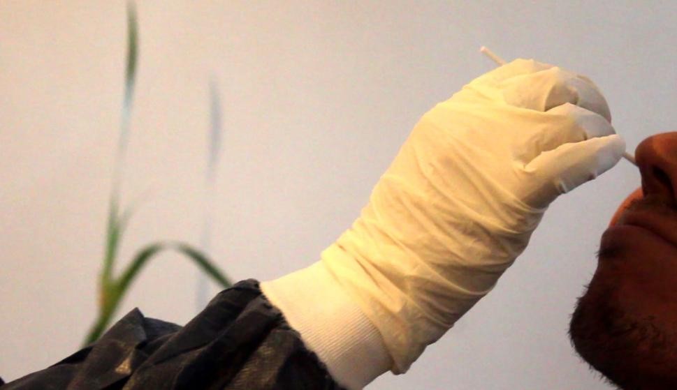 "Desmoralizado": el drama del hombre que dio positivo por coronavirus 15 veces | Internacionales