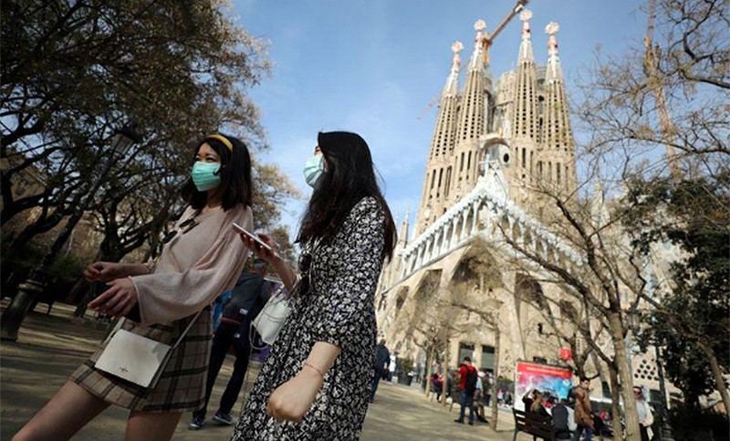 Sancionan al Arzobispado de Barcelona por un funeral en la Sagrada Familia pese al coronavirus | Internacionales