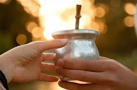 Amenazan con dejar sin yerba a los vecinos si comparten el mate | Actualidad