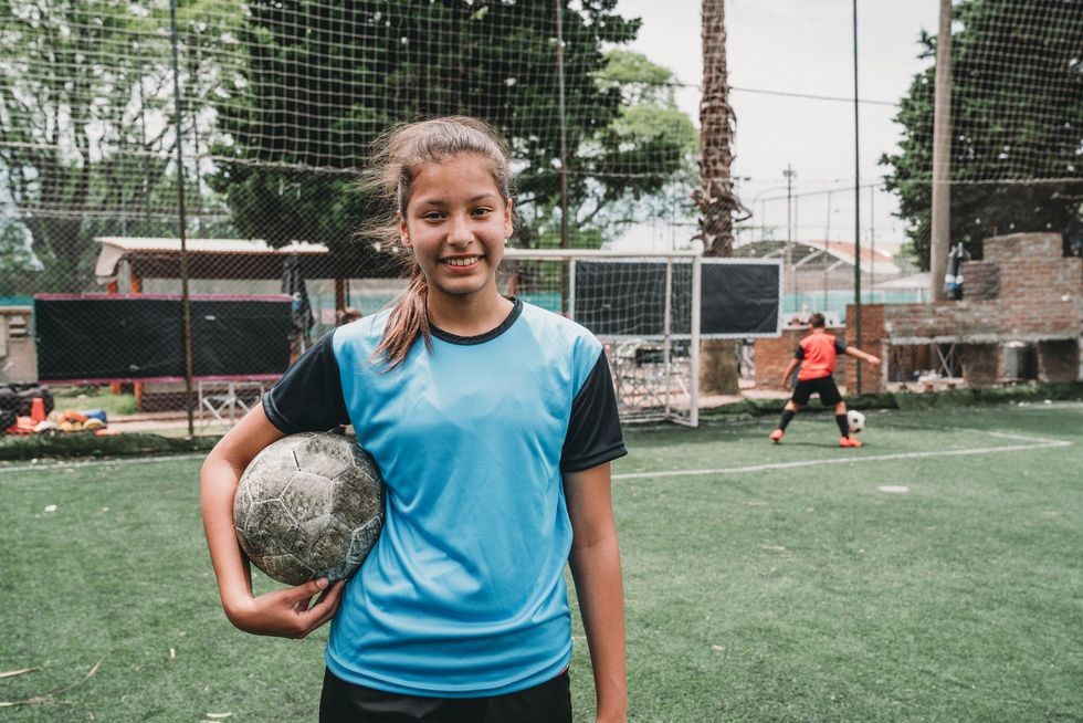 Revolución: Una futbolista neerlandesa fue autorizada a jugar en equipo de varones | Deportes