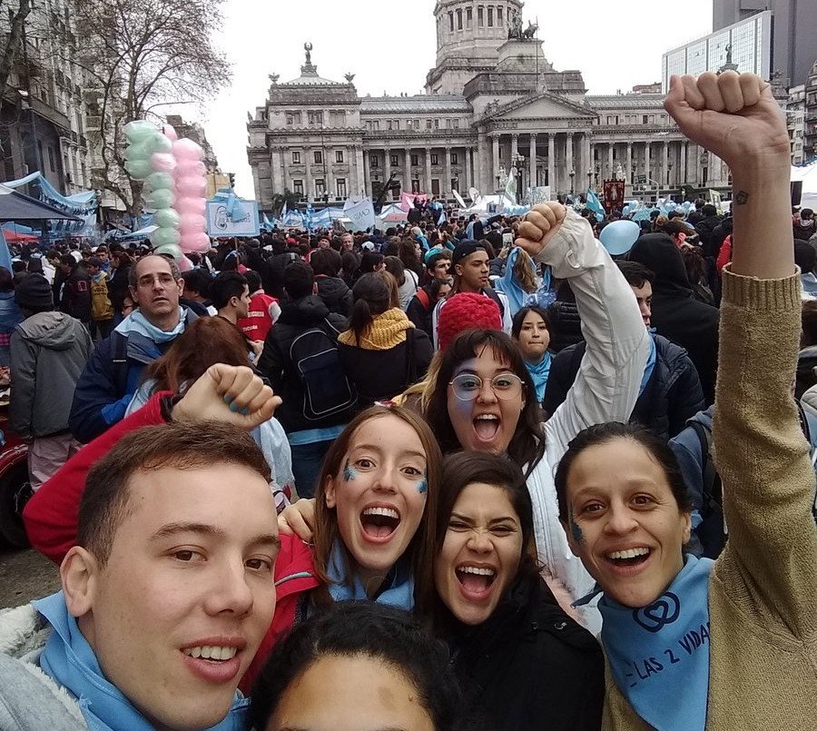 Organizaciones "Provida" celebraron dos años del rechazo a la legalización del aborto | Actualidad