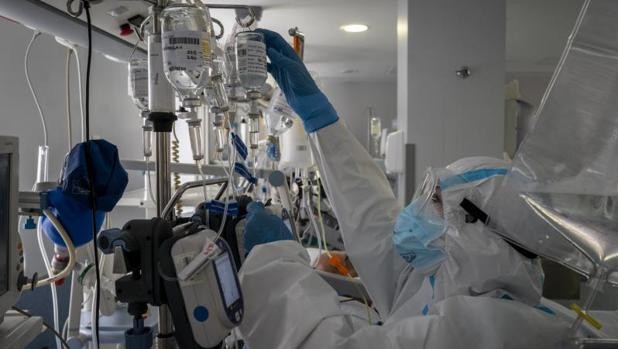 Provincia: "Nos quedan 480 camas libres para 13 millones de personas" | Política