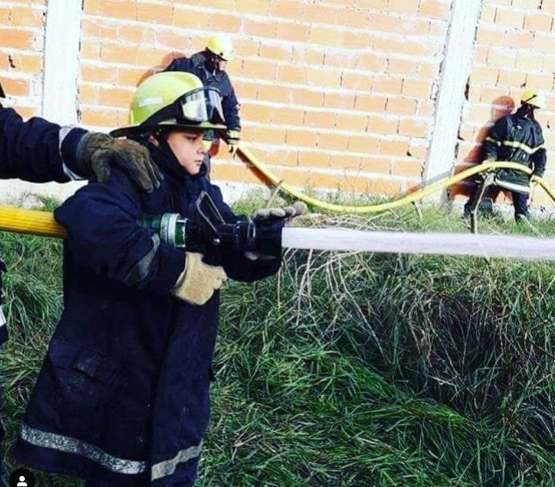 Un bombero de 15 años  salvó a una mujer con maniobras de RCP | Actualidad