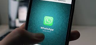 WhatsApp es la principal vía de comunicación "en nueve de cada diez escuelas" | Actualidad