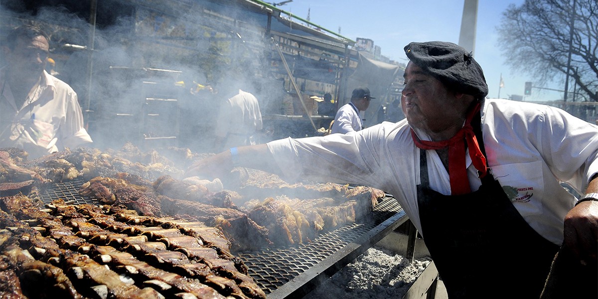 Se desarrolla en el Obelisco el primer campeonato federal del asado | Actualidad