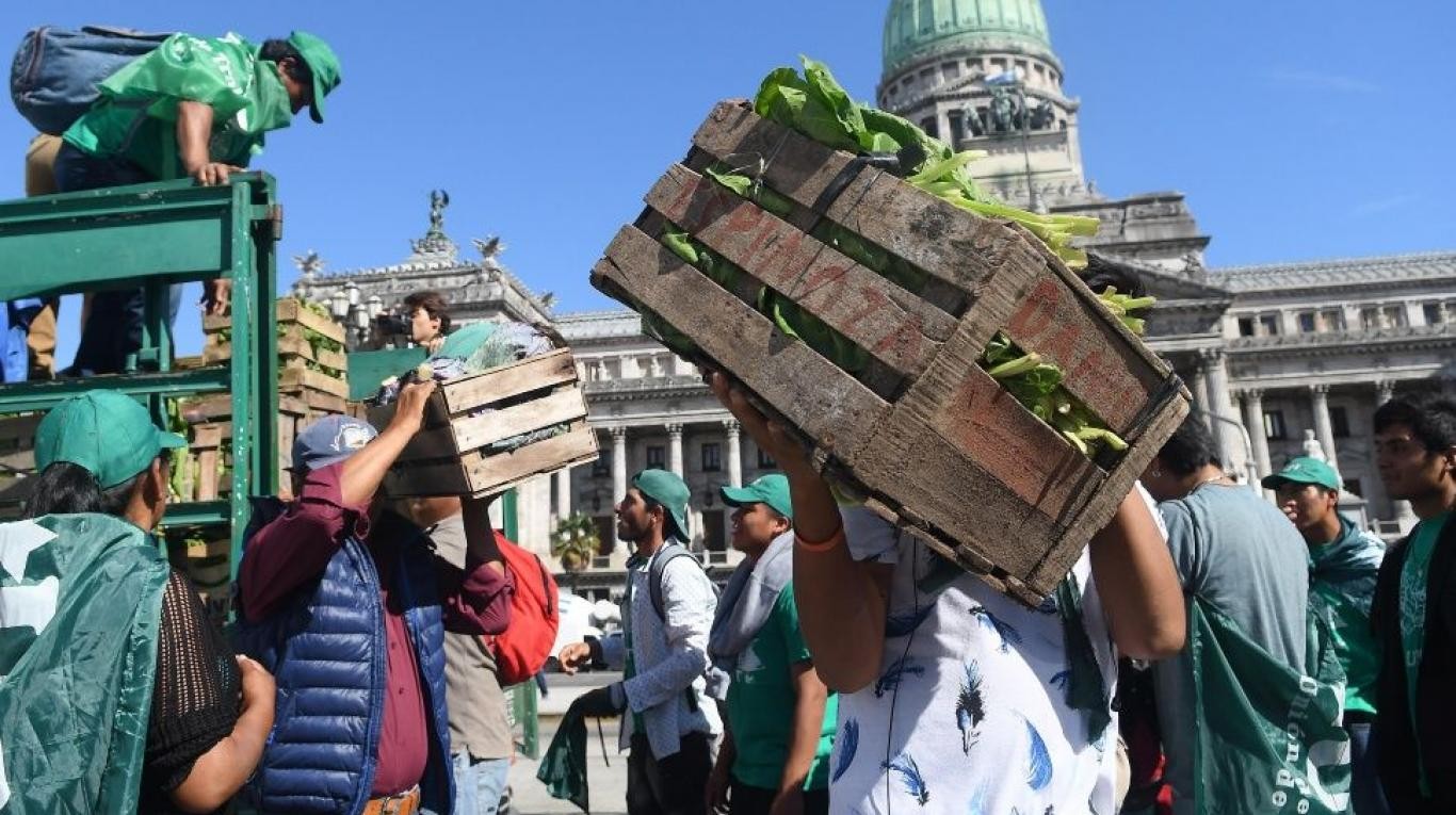 Cooperativas instalarán mañana una feria de alimentos a precios populares en Plaza Congreso | Actualidad