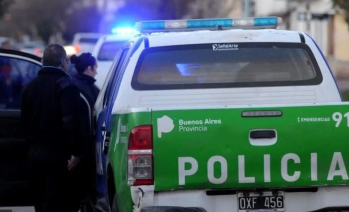 Violento robo a una jubilada de Quilmes: le pegaron y le quemaron la casa | Actualidad