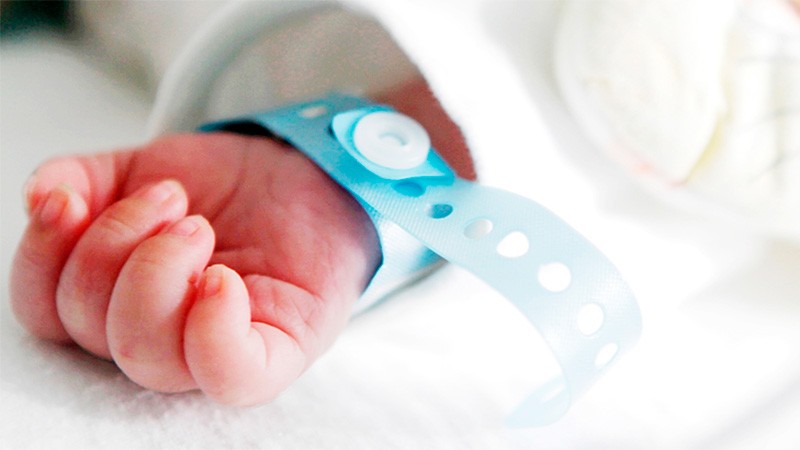 Bebé prematuro de un mes dio positivo de coronavirus | Actualidad