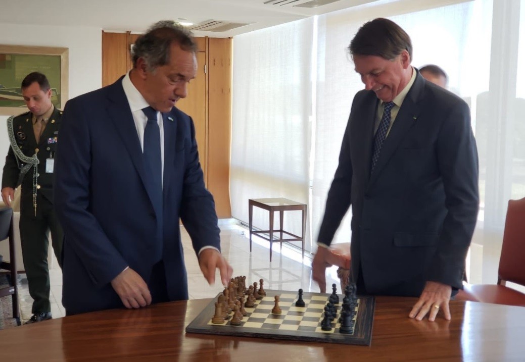 Bolsonaro recibió a Scioli y dijo que espera "lo mejor" para Argentina | Política