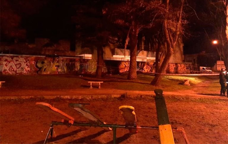 Mar el Plata: el hombre carbonizado en una plaza era un indigente que fue golpeado y prendido fuego | Actualidad