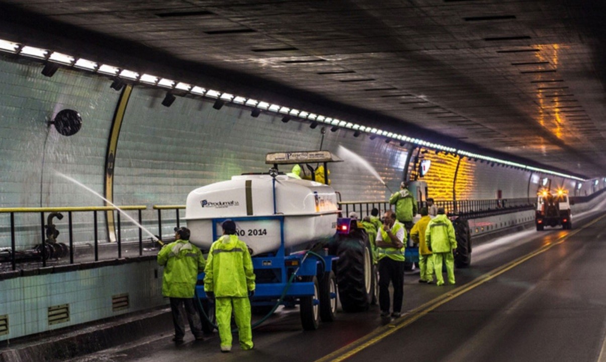 Cortaron el tránsito en el túnel subfluvial Santa Fe-Paraná por el humo de los incendios | Actualidad