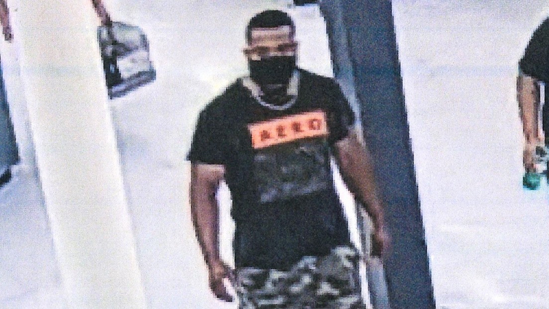 "Ahora tenés covid": buscan a un hombre que abraza desconocidos para contagiarlos | Internacionales