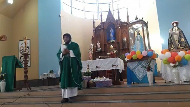 El enojo de un cura en La Rioja: "Los voy a atropellar y voy a pasar" | Actualidad