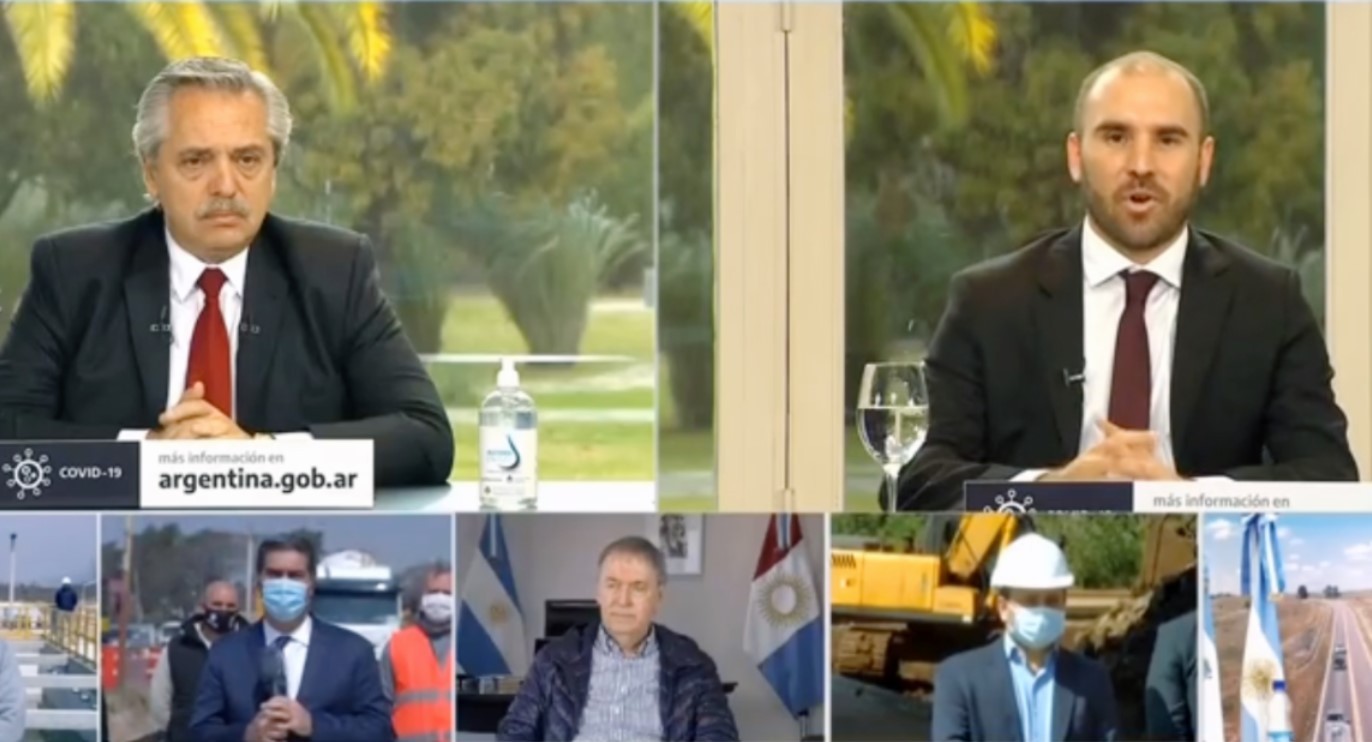 El Gobierno suspende el cobro de deudas multimillonarias a las provincias | Política