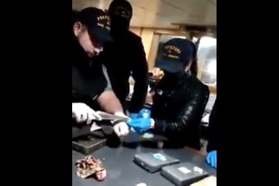 Creen que la droga "pescada" en Puerto Madryn fue descartada al menos hace dos años | Actualidad