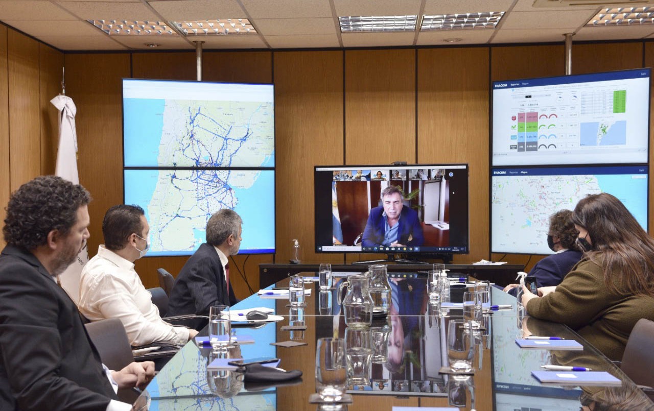 El  Enacom ratificó el congelamiento de precios para internet, telefonía y TV cable | Política