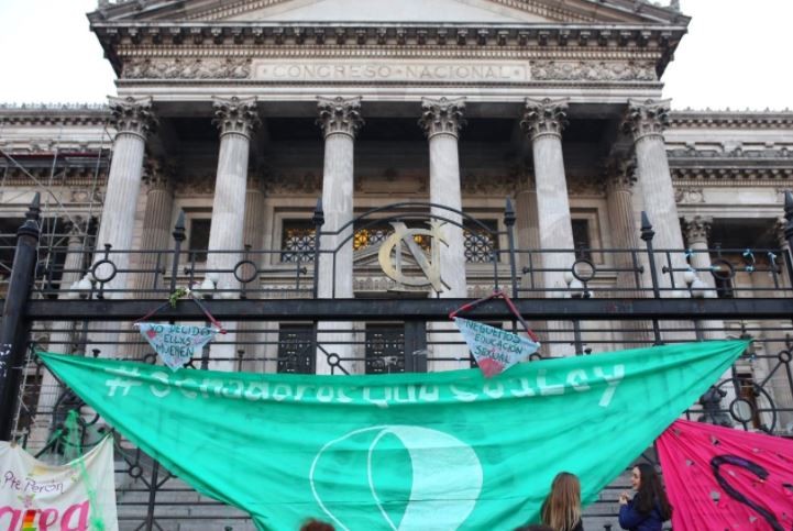 Desestiman denuncia contra diputadas que participaron de un reclamo a favor de la ley de aborto | Actualidad