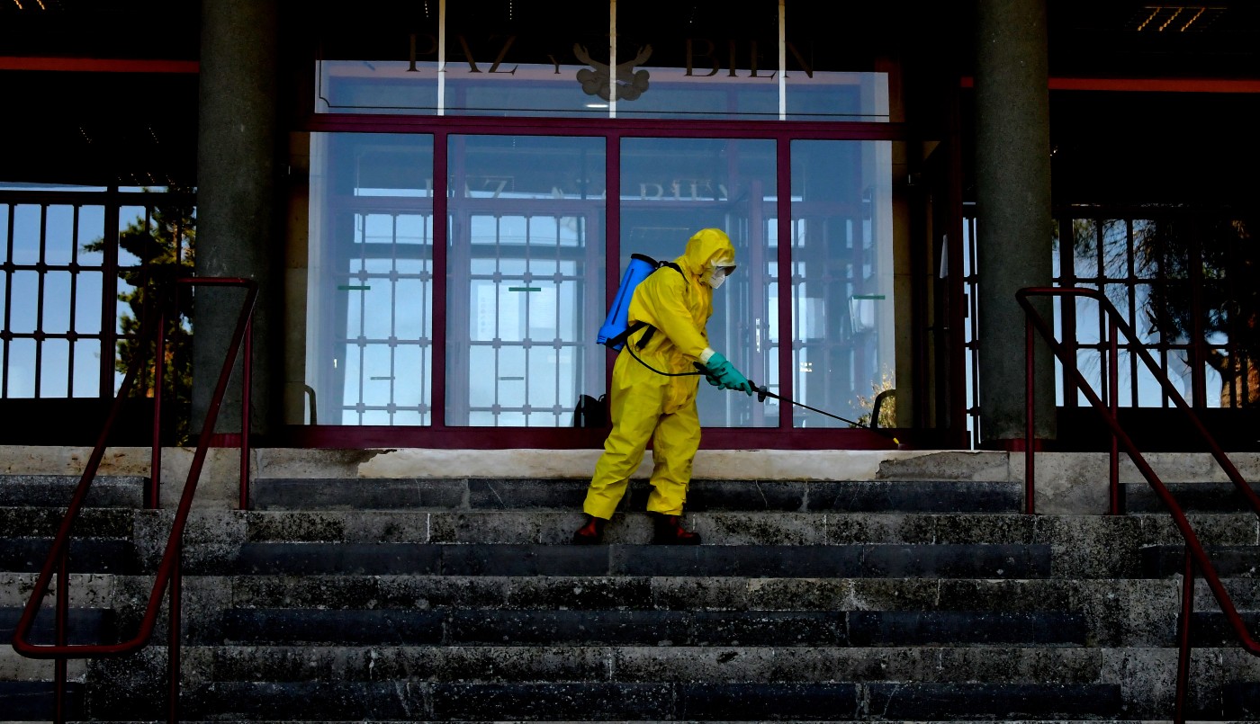 España registra más de 8.100 casos de coronavirus y supera los 470.000 contagios | Internacionales