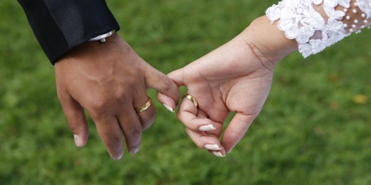 Chile: por ley una mujer divorciada ya no deberá esperar 270 días para volver a casarse | Internacionales