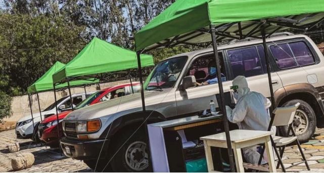 Bolivia inauguró su primer autoservicio para pruebas de coronavirus | Internacionales