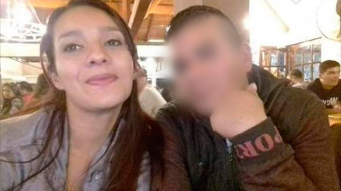 Su ex novio le dio 18 puñaladas frente a sus hijos y se salvó porque se hizo la muerta | Actualidad