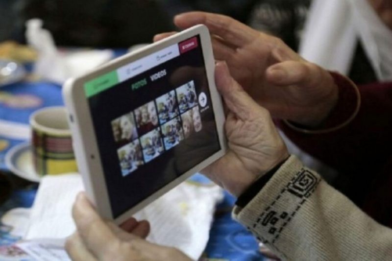 Entregarán cuadernos didácticos gratuitos para asistir a adultos mayores | Actualidad