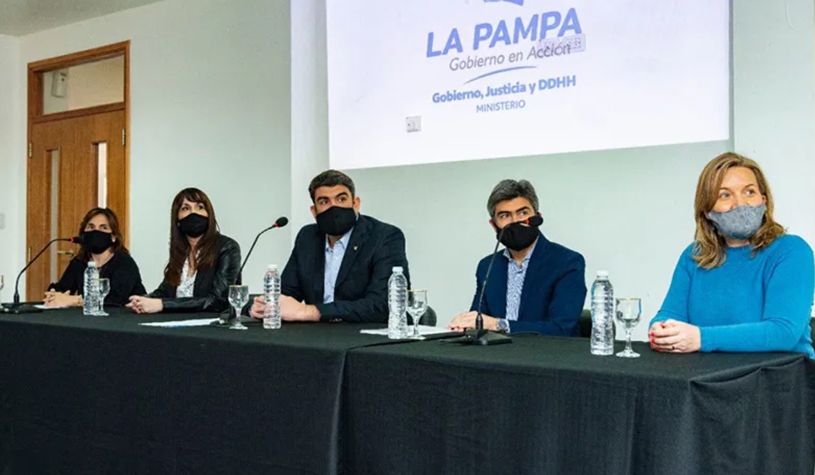 La Pampa es la primera provincia con un sistema de Certificado Digital de Nacimiento | Actualidad