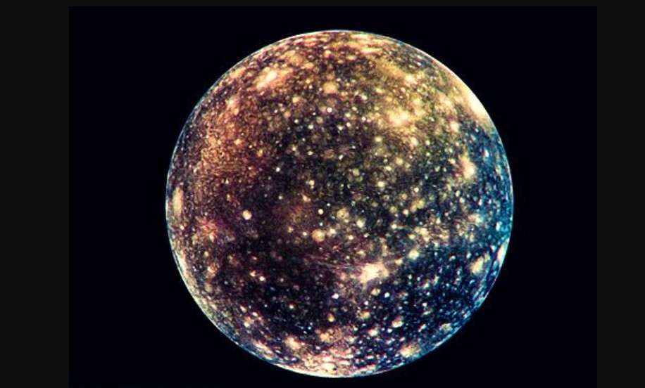 Rusia planea una base habitable en una luna de Júpiter que tiene un océano submarino | Internacionales