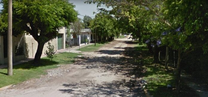 Matan a balazos a un hombre frente a su casa de Luis Guillón por una presunta deuda económica | Actualidad