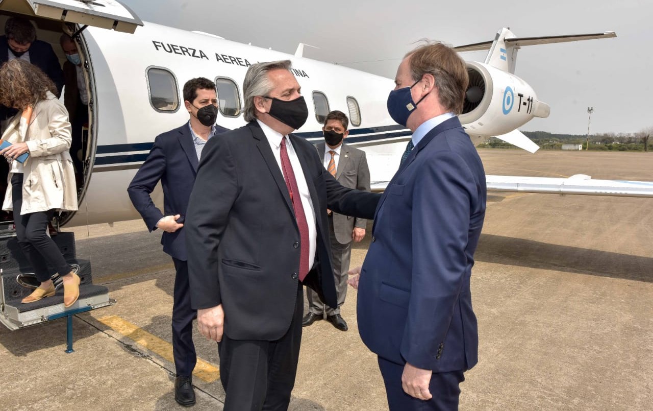 Alberto Fernández: "Debemos acostumbrarnos a ahorrar en pesos" | Política