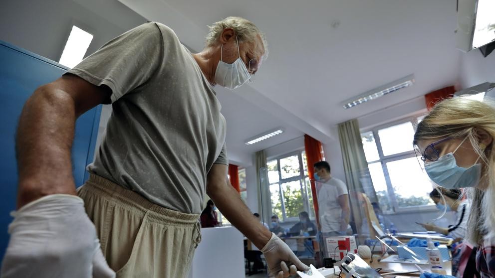 Murió de coronavirus, pero en homenaje lo reeligieron como alcalde | Internacionales