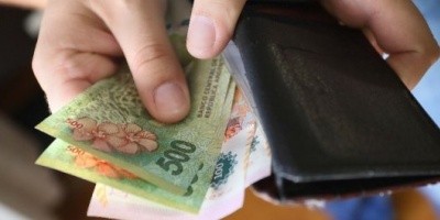 Estatales: el Gobierno dispone un 7 por ciento de aumento | Política