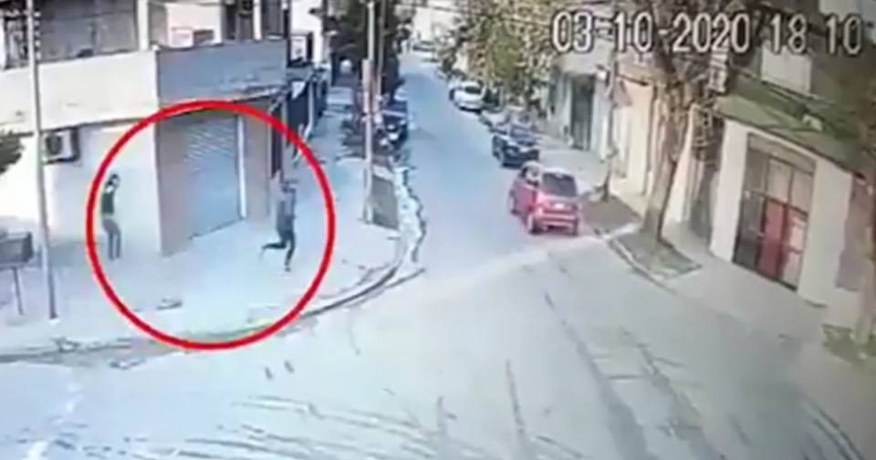 Video: así huyeron los ladrones que intentaron asaltar al panadero | Actualidad