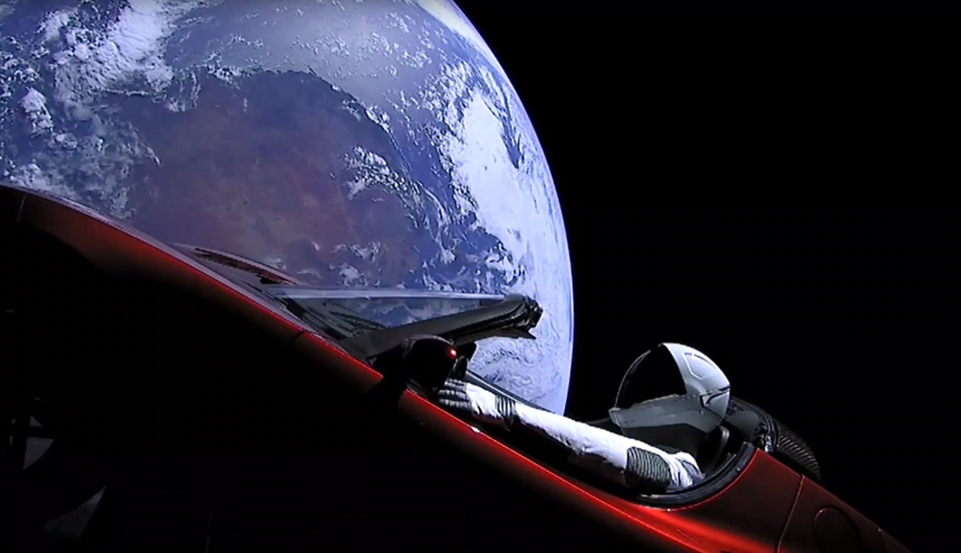 SpaceX llegó a la órbita de Marte con "Starman" y el auto rojo de Elon Musk | Curiosidades