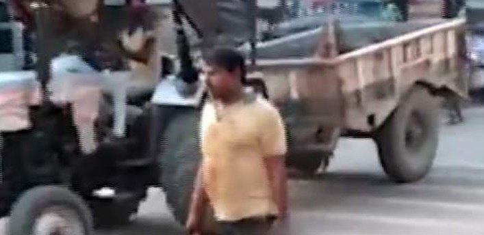 Horror en India: decapitó a su esposa y se entregó en la comisaría con la cabeza en la mano | Internacionales