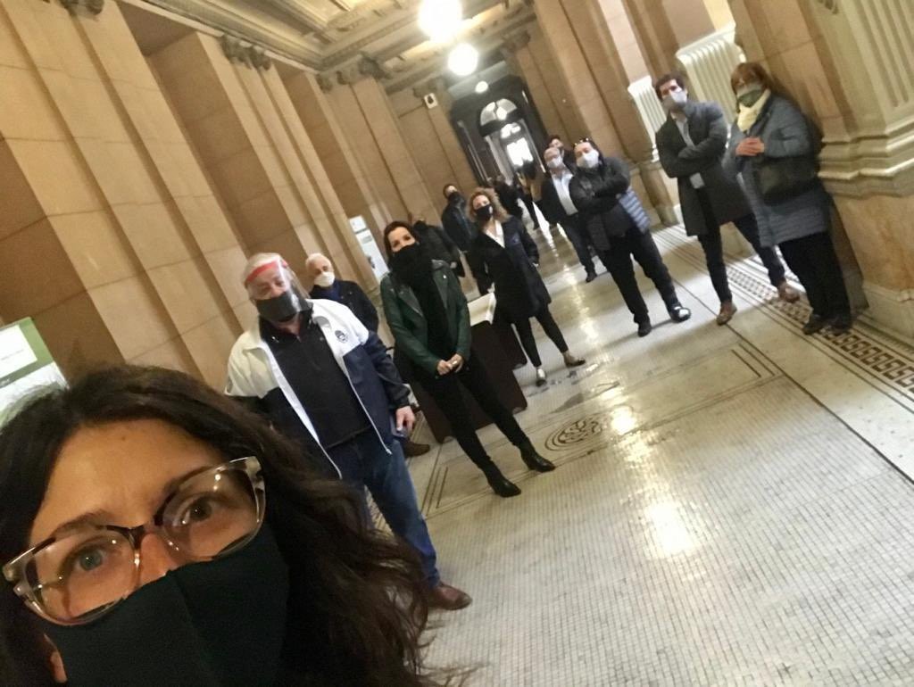 Trabajadores judiciales realizan paro "con desconexión y concentración" | Actualidad