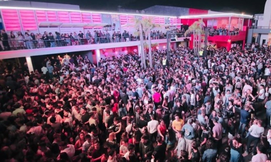 Otra complicación para la temporada de verano: no habilitarán boliches ni teatros | Vacaciones | Verano 2021