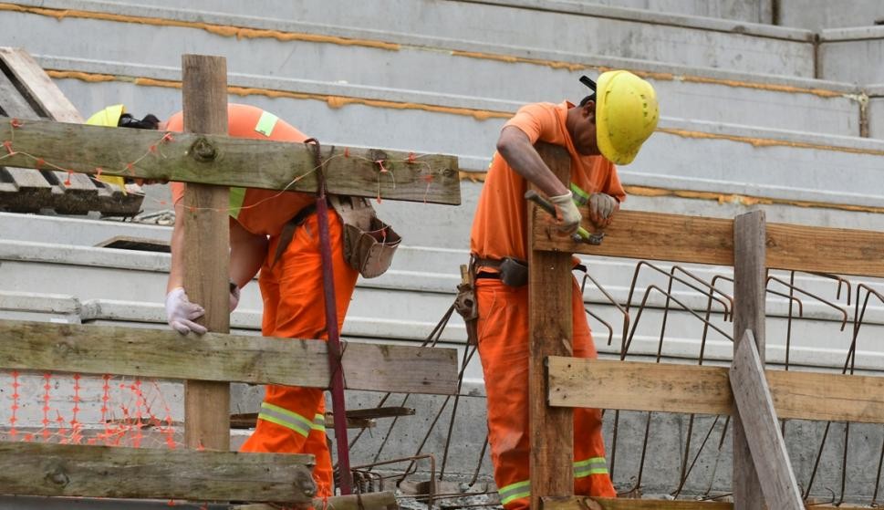 El sector privado perdió 300 mil puestos en un año y lleva 23 meses de caída | Economía