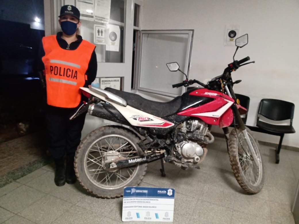Borracho denunció que le habían robado su moto y estaba tirada a unos pocos metros | Actualidad