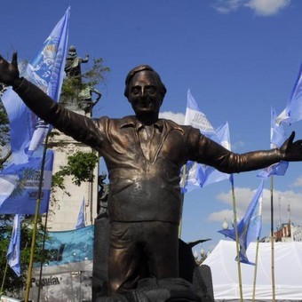 Organizaciones sociales convocan a vigilia por el décimo aniversario de la muerte de Kirchner | Política