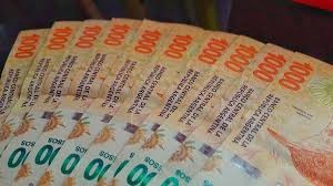 IFE 4: evalúan entregar 10.000 pesos más una caja navideña | Actualidad