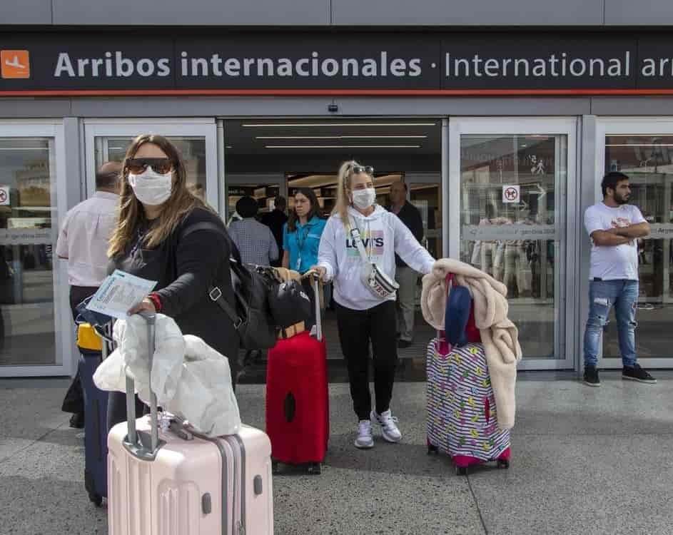 "Seguro médico Covid", uno de los requisitos para el ingreso a la Argentina de turistas extranjeros | Actualidad