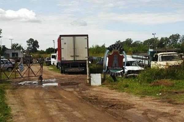 Detienen a dos comisarios en una causa por robo de autopartes de un depósito judicial de Córdoba | Actualidad