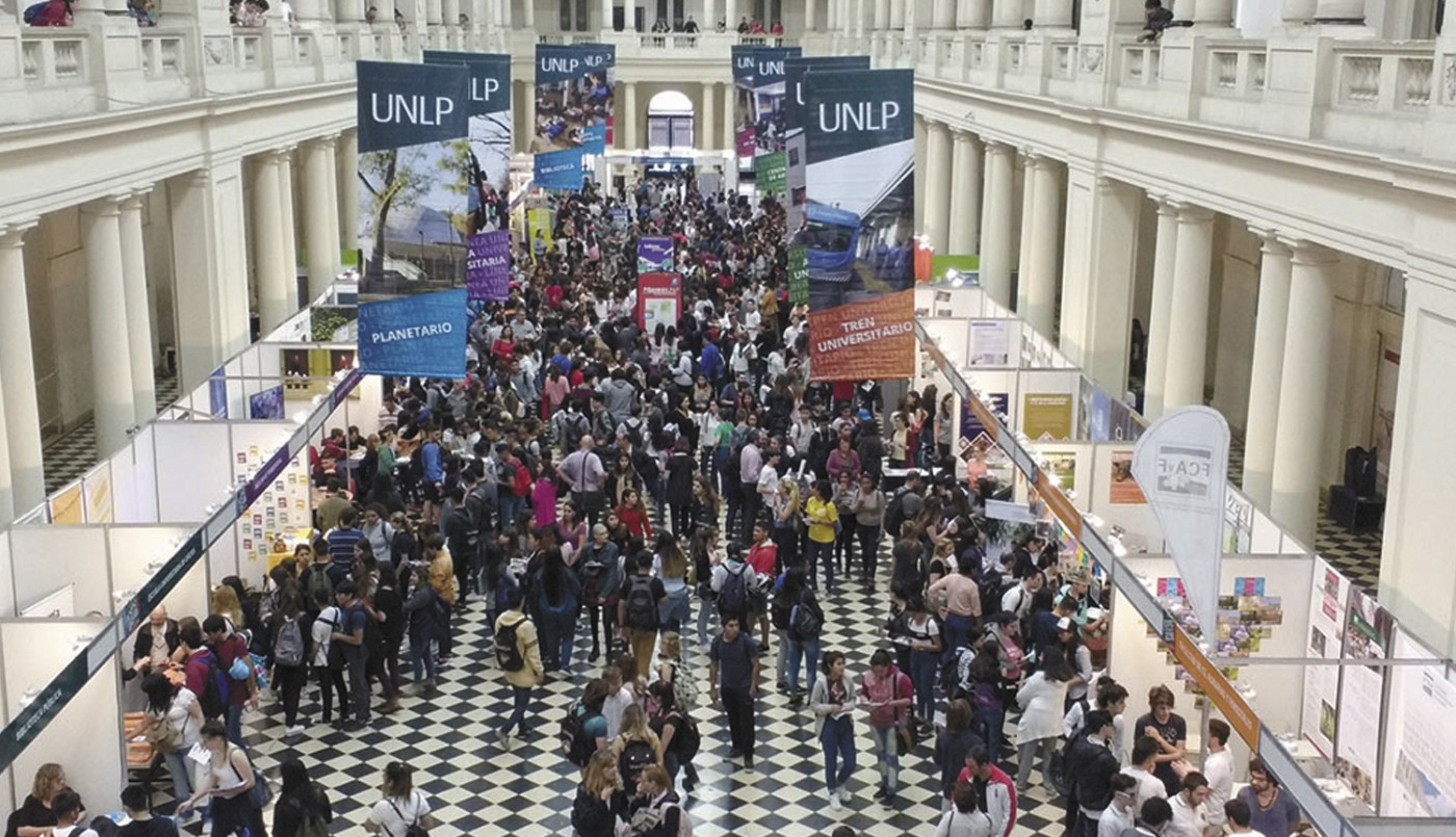 El lunes abre la inscripción a las 115 carreras que ofrece la Universidad Nacional de La Plata | Actualidad