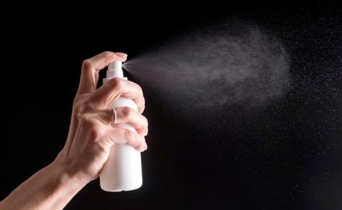 Desarrollan un spray para repeler el coronavirus de objetos y la ropa | Actualidad