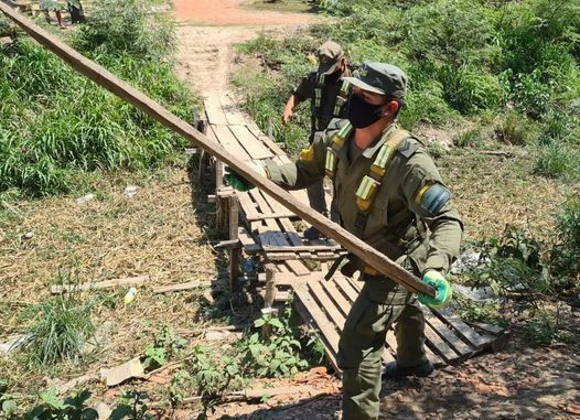Gendarmería Nacional destruyó cinco puentes no habilitados que se usaban para contrabando | Actualidad