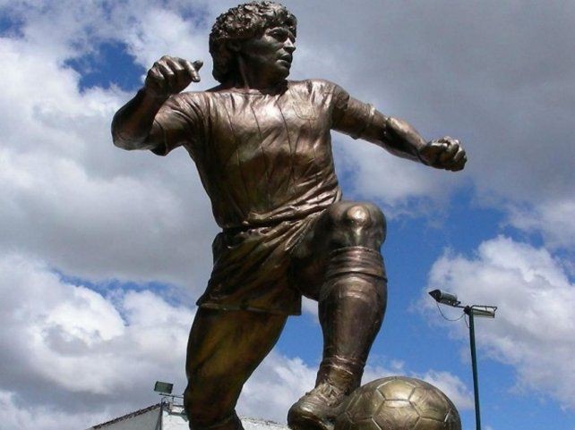 El Intendente de Escobar impulsa un monumento a Maradona | Actualidad