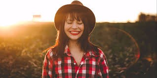 La mayoría de las personas dicen ser felices, según encuesta | Actualidad