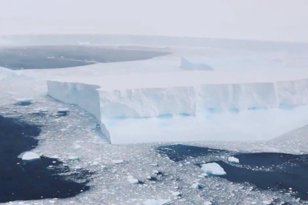 Un gigantesco iceberg está a punto de impactar contra las islas Georgias del Sur | Clima, naturaleza y medio ambiente